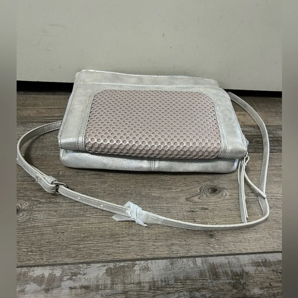 Steven by Steve Madden Crossbody Metallic sliver purse